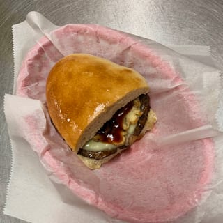 Mushroom Swiss Burger