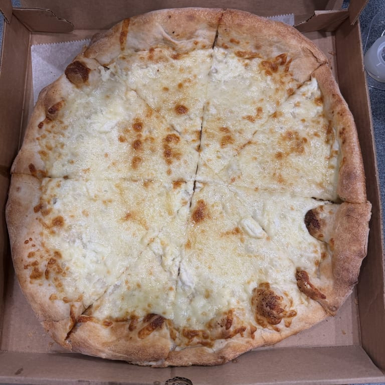 Savor Our White Pizza
