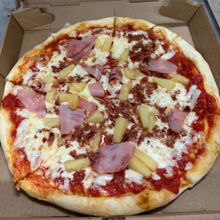 Hawaiian Pizza Perfection