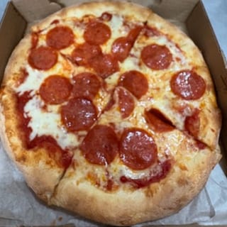 Pepperoni Pizza (Mini 9”)