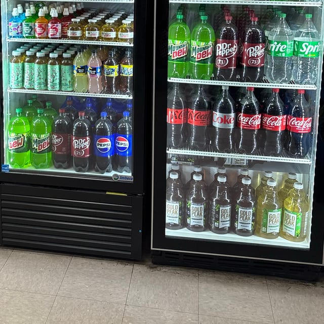 2 Liter Soda.