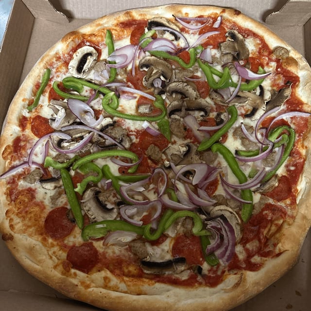 Shakey Jake Pizza (Large 16").