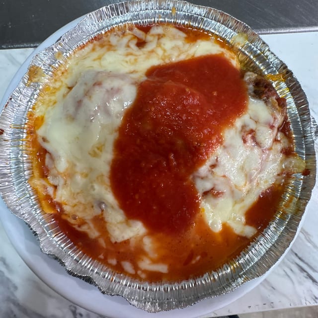 Lasagna … Salad & Garlic Bread.